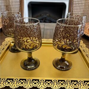 Four Mcm vintage Libbey wine glasses with beautiful scroll design